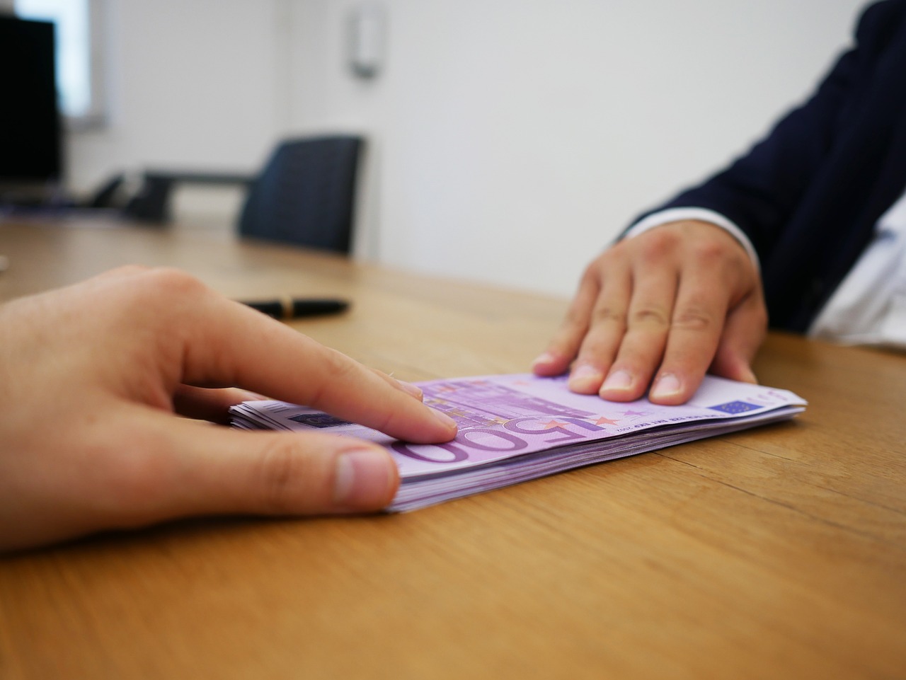 Assegno di accompagnamento 2025: importo aggiornato e requisiti per la richiesta.